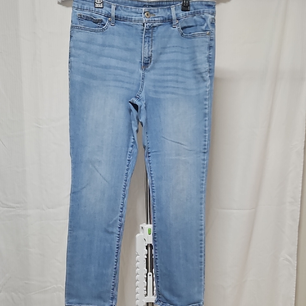 St John's Bay Women’s Light Blue Straight Leg Stretch Jeans